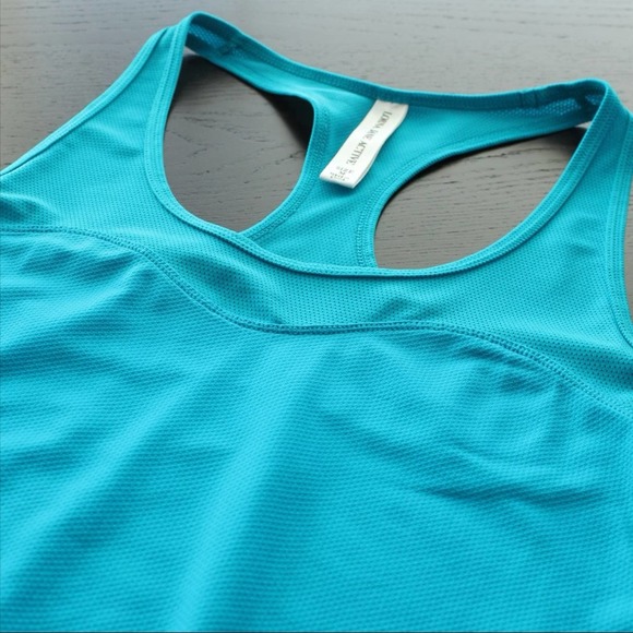 Women’s Lorna Jane Extraordinary Active Tank, Size Medium, Blue, Racer Back - Picture 9 of 11